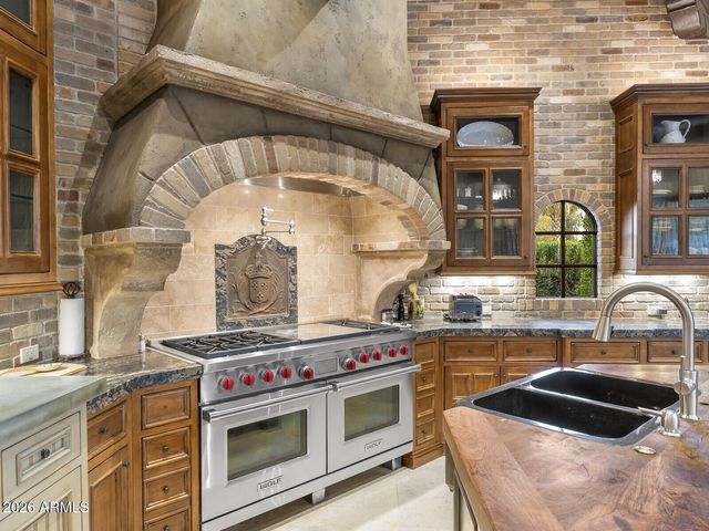 6619 E STALLION Road, Paradise Valley, AZ 85253