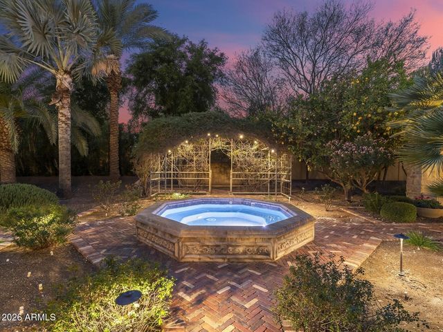 6619 E STALLION Road, Paradise Valley, AZ 85253