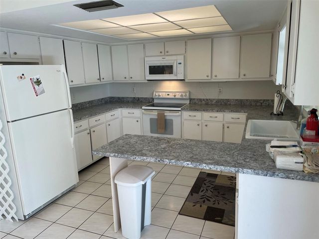 434 MARLIN ROAD, Venice, FL 34293