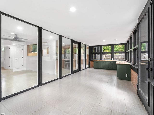 305 Botany Road, Greenville, SC 29615