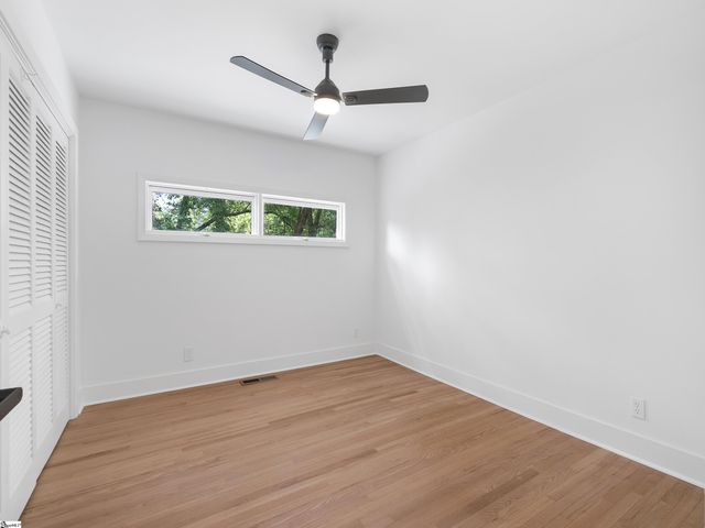 305 Botany Road, Greenville, SC 29615