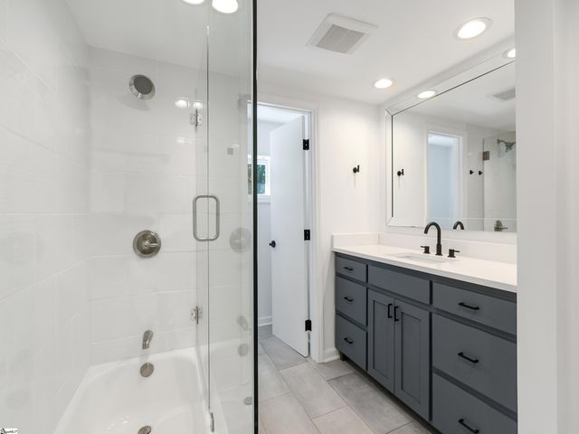 305 Botany Road, Greenville, SC 29615