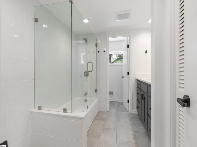 305 Botany Road, Greenville, SC 29615