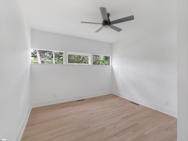 305 Botany Road, Greenville, SC 29615