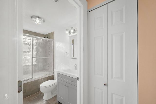 6305 N Richmond Street 1, Chicago, IL 60659