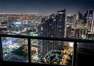 1900 N Bayshore Dr 5004, Miami, FL 33132