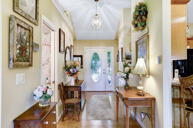 847 Scarletts Way, Young Harris, GA 30582