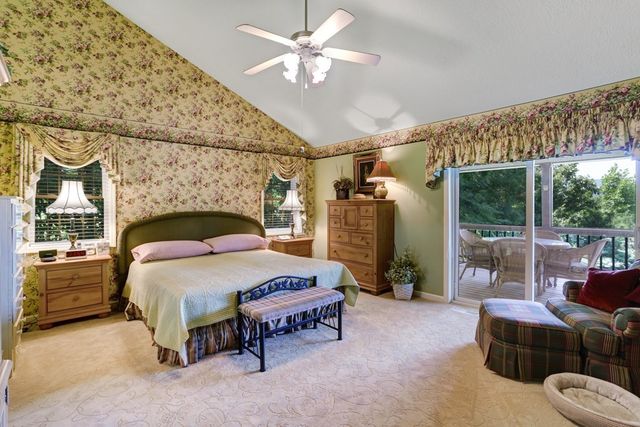 847 Scarletts Way, Young Harris, GA 30582