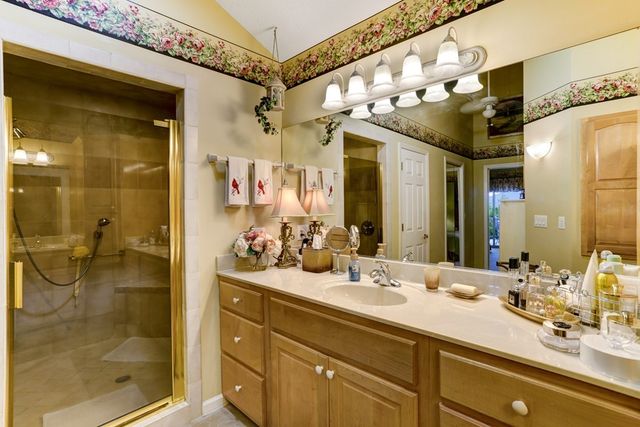 847 Scarletts Way, Young Harris, GA 30582