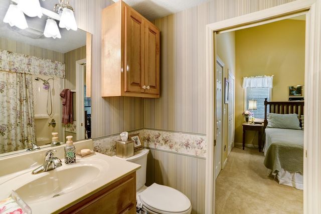 847 Scarletts Way, Young Harris, GA 30582