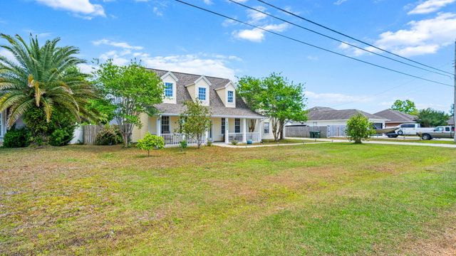 1403 New Jersey Avenue, Lynn Haven, FL 32444