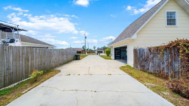 1403 New Jersey Avenue, Lynn Haven, FL 32444