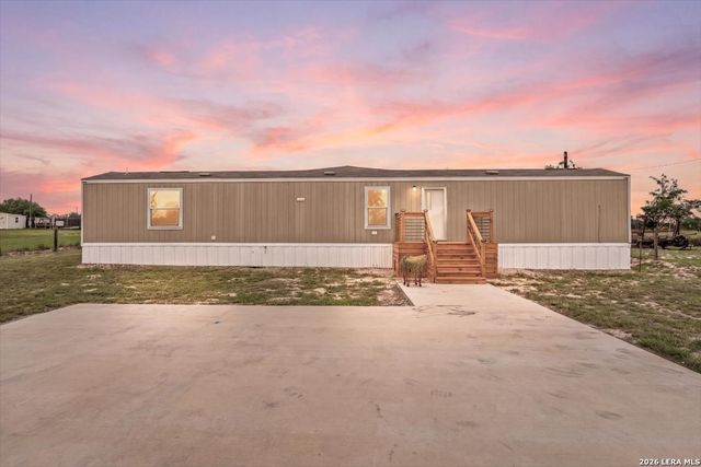 122 Amber Ln, Poteet, TX 78065
