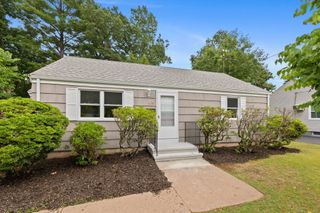 26 Pinecrest Drive, East Hartford, CT 06118