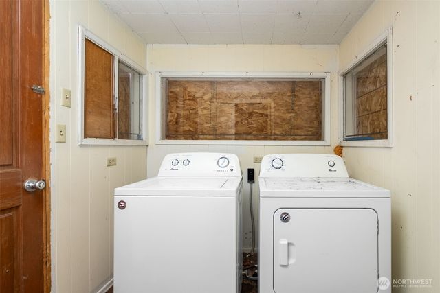 6323 Kitsap Way, Bremerton, WA 98312