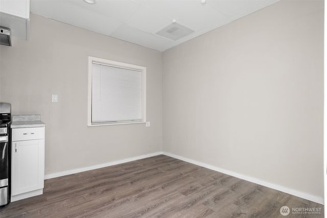 6323 Kitsap Way, Bremerton, WA 98312