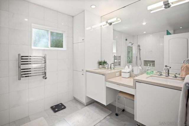 37 Antigua Ct, Coronado, CA 92118