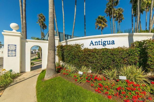 37 Antigua Ct, Coronado, CA 92118