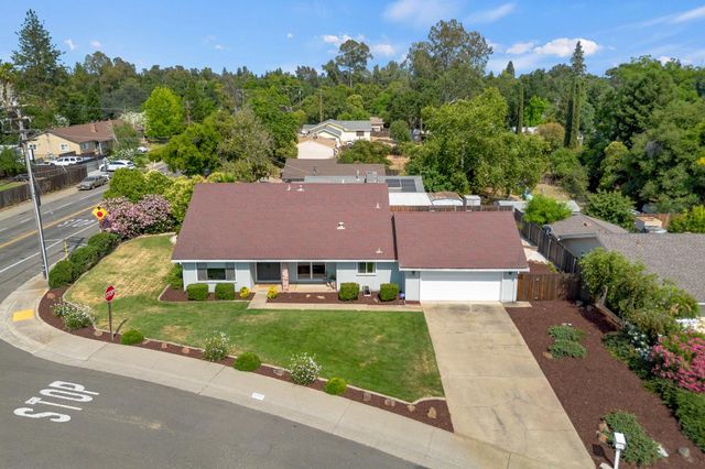 6996 Lincoln Creek Cir, Carmichael, CA 95608