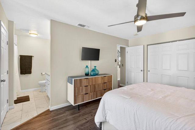 6996 Lincoln Creek Cir, Carmichael, CA 95608