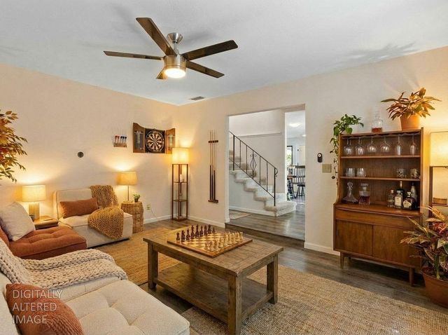 6996 Lincoln Creek Cir, Carmichael, CA 95608