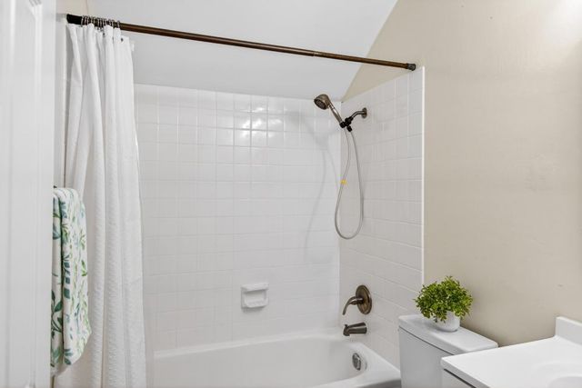 6996 Lincoln Creek Cir, Carmichael, CA 95608