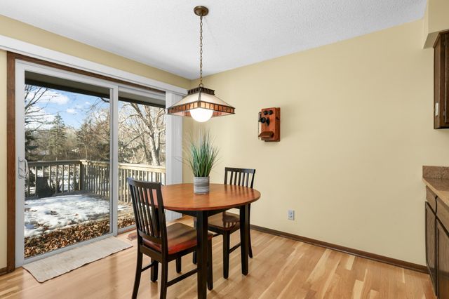 3108 Red Oak Circle N, Burnsville, MN 55337