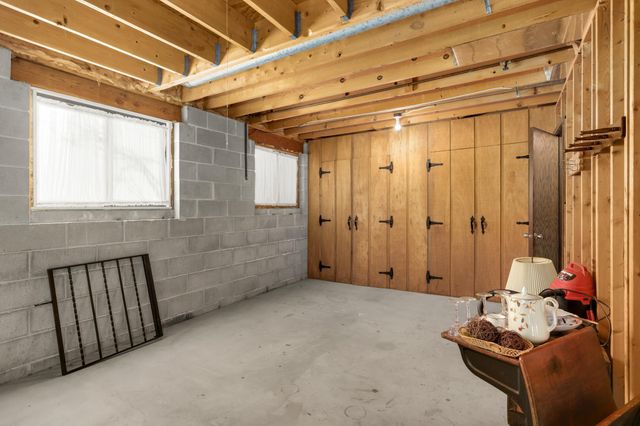 3108 Red Oak Circle N, Burnsville, MN 55337