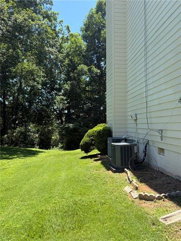 4011 Wintersweet Drive, Decatur, GA 30034
