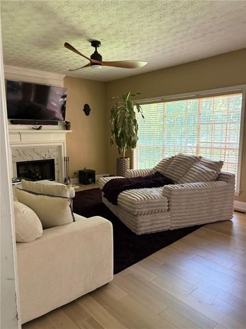 4011 Wintersweet Drive, Decatur, GA 30034