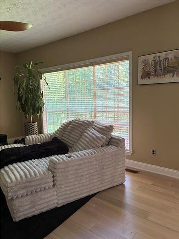 4011 Wintersweet Drive, Decatur, GA 30034