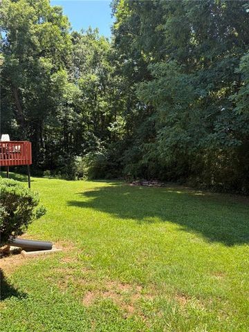 4011 Wintersweet Drive, Decatur, GA 30034