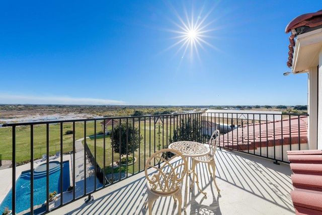 1694 County Road 102, Llano, TX 78643