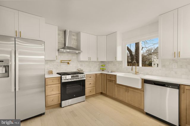 9532 BURDETT RD, Burke, VA 22015