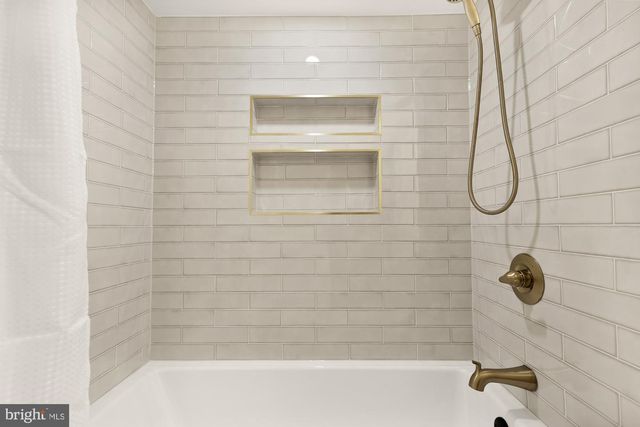 9532 BURDETT RD, Burke, VA 22015