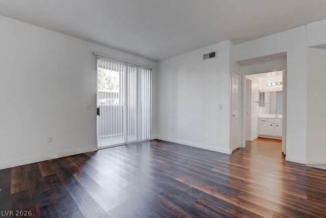 231 West Horizon Ridge Parkway 917, Henderson, NV 89012