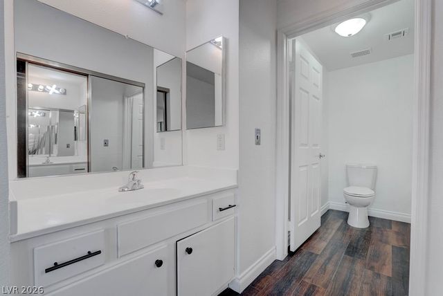 231 West Horizon Ridge Parkway 917, Henderson, NV 89012