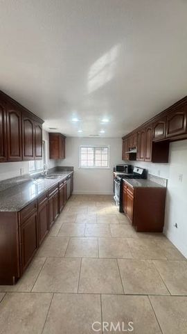 716 N Brampton Avenue, Rialto, CA 92376