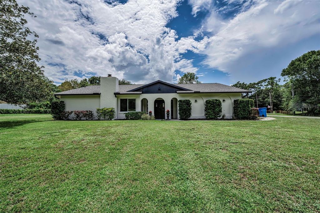 Image 1 of property listing at 7812 WINDWARD WAY, Odessa, FL 33556