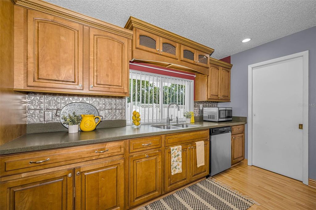 Image 25 of property listing at 7812 WINDWARD WAY, Odessa, FL 33556