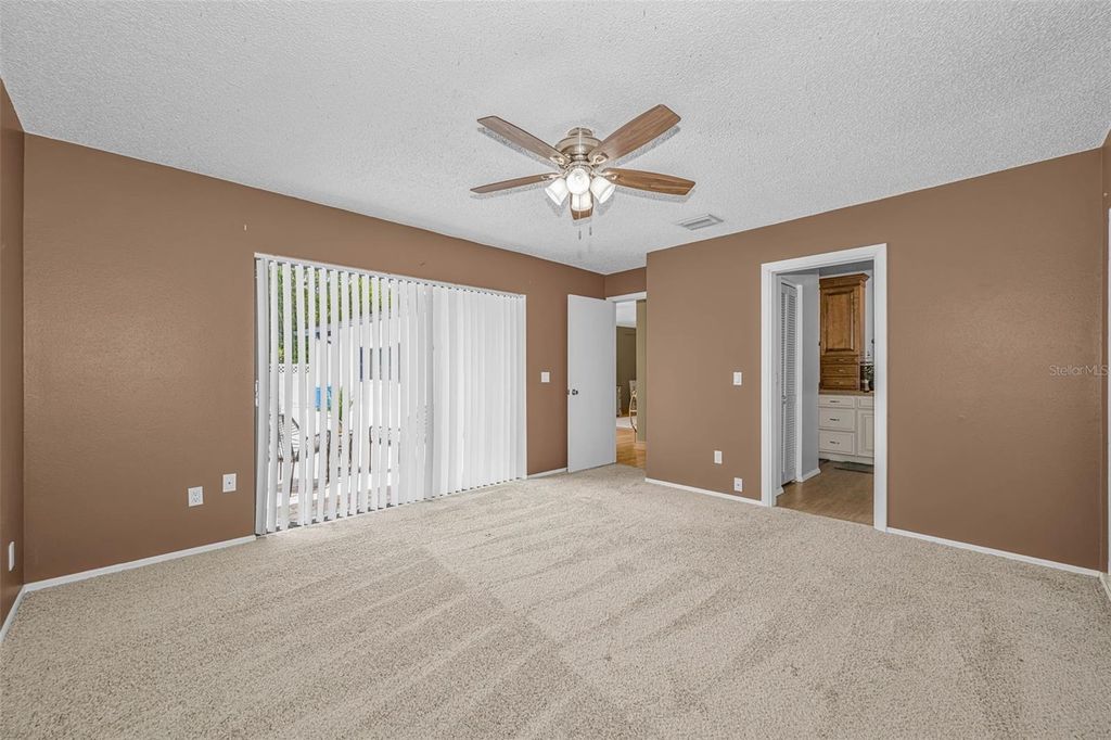 Image 35 of property listing at 7812 WINDWARD WAY, Odessa, FL 33556
