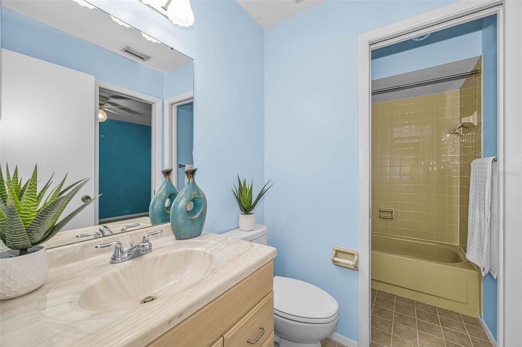 Image 40 of property listing at 7812 WINDWARD WAY, Odessa, FL 33556