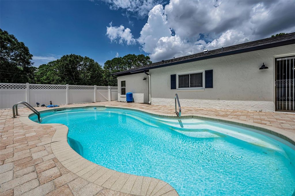 Image 48 of property listing at 7812 WINDWARD WAY, Odessa, FL 33556