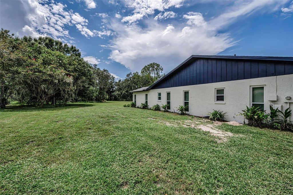 Image 56 of property listing at 7812 WINDWARD WAY, Odessa, FL 33556