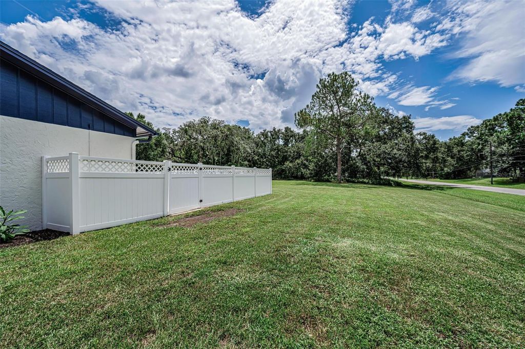 Image 59 of property listing at 7812 WINDWARD WAY, Odessa, FL 33556