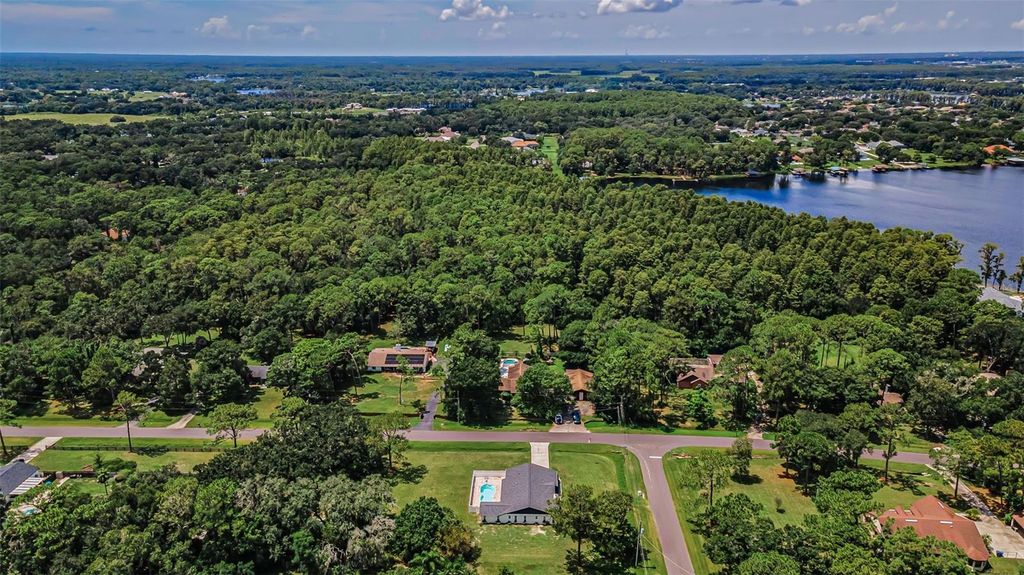 Image 64 of property listing at 7812 WINDWARD WAY, Odessa, FL 33556