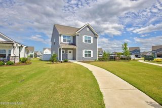 203 Iris Circle, Moyock, NC 27958