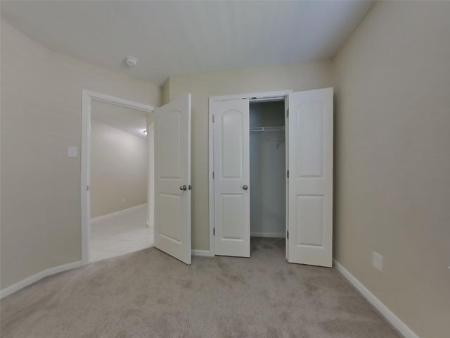 316 Summer Horse Drive, La Marque, TX 77568