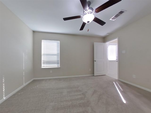 316 Summer Horse Drive, La Marque, TX 77568