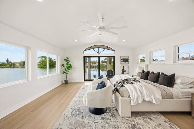 2273 LAKEWOOD DRIVE, Nokomis, FL 34275